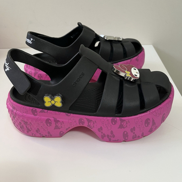 CROCS x HELLO KITTY AND FRIENDS MY MELODY AND KUROMI STOMP SANDAL size 8 NEW - Picture 2 of 7